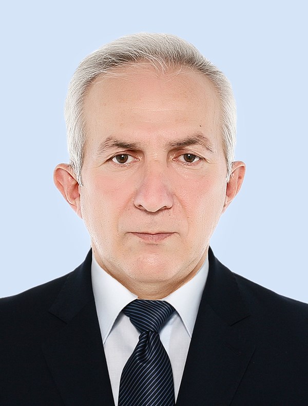 Мамаков Гаджи Абакарсидикович.
